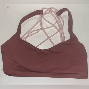 Lululemon Free to Be Bra